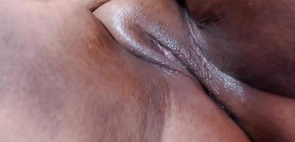  Pamela (Curvy Latina Babe Fingering - Closeup Wet Pussy)